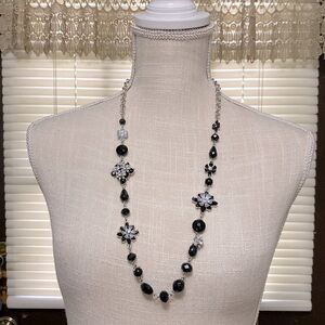 Vintage Floral long black silver color fashion jewelry necklace size 29” long